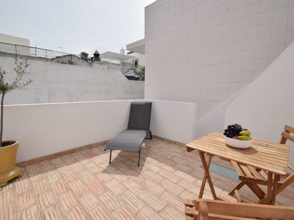 Modern Holiday Home In Olh O With Terrace Olhão Exteriör bild