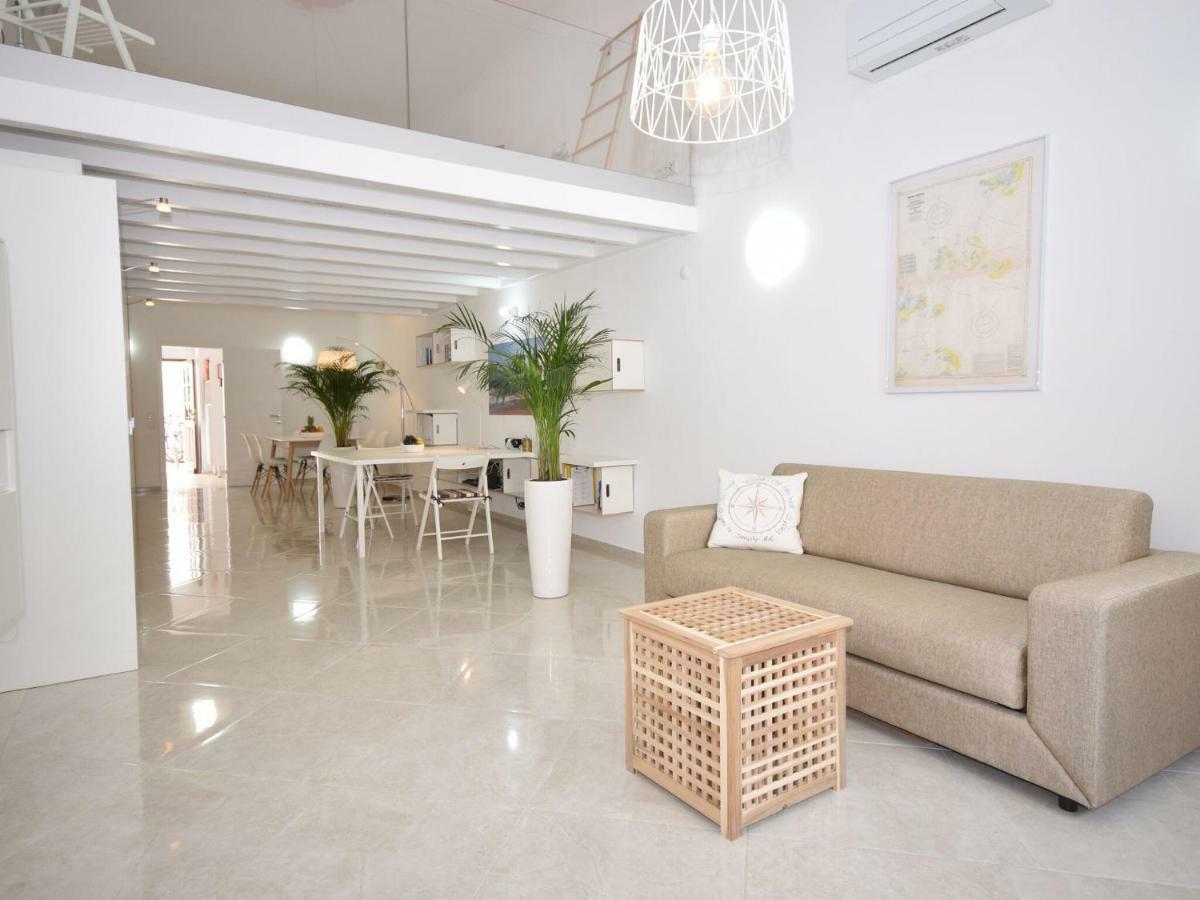 Modern Holiday Home In Olh O With Terrace Olhão Exteriör bild